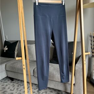 GIRLFRIEND COLLECTIVE Light Weight Navy Leggings